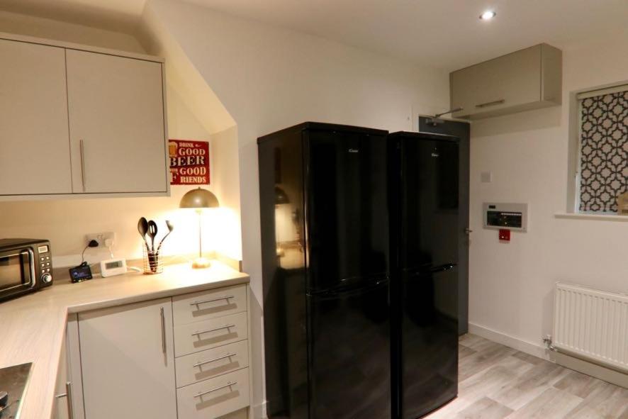 Boutique 5 Bed Home On Birdwell Road - Free Parking Sheffield Exteriér fotografie